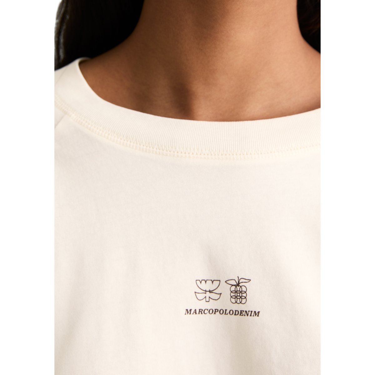 T-shirt à manches longues style universitaire, coupe décontractée avec des imprimés à rayures sur les manches blanc, MARC O’POLO DENIM