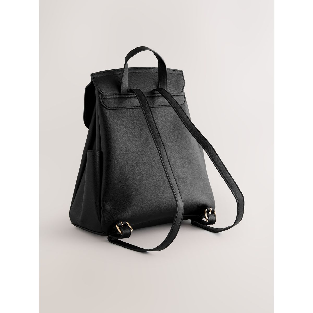 Sac à dos avec poche sur le devant noir, NEXT