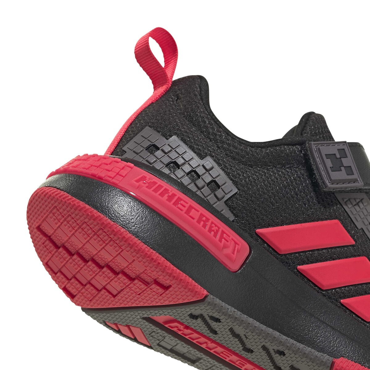 Baskets MINECRAFT PRO noir/rouge, ADIDAS SPORTSWEAR