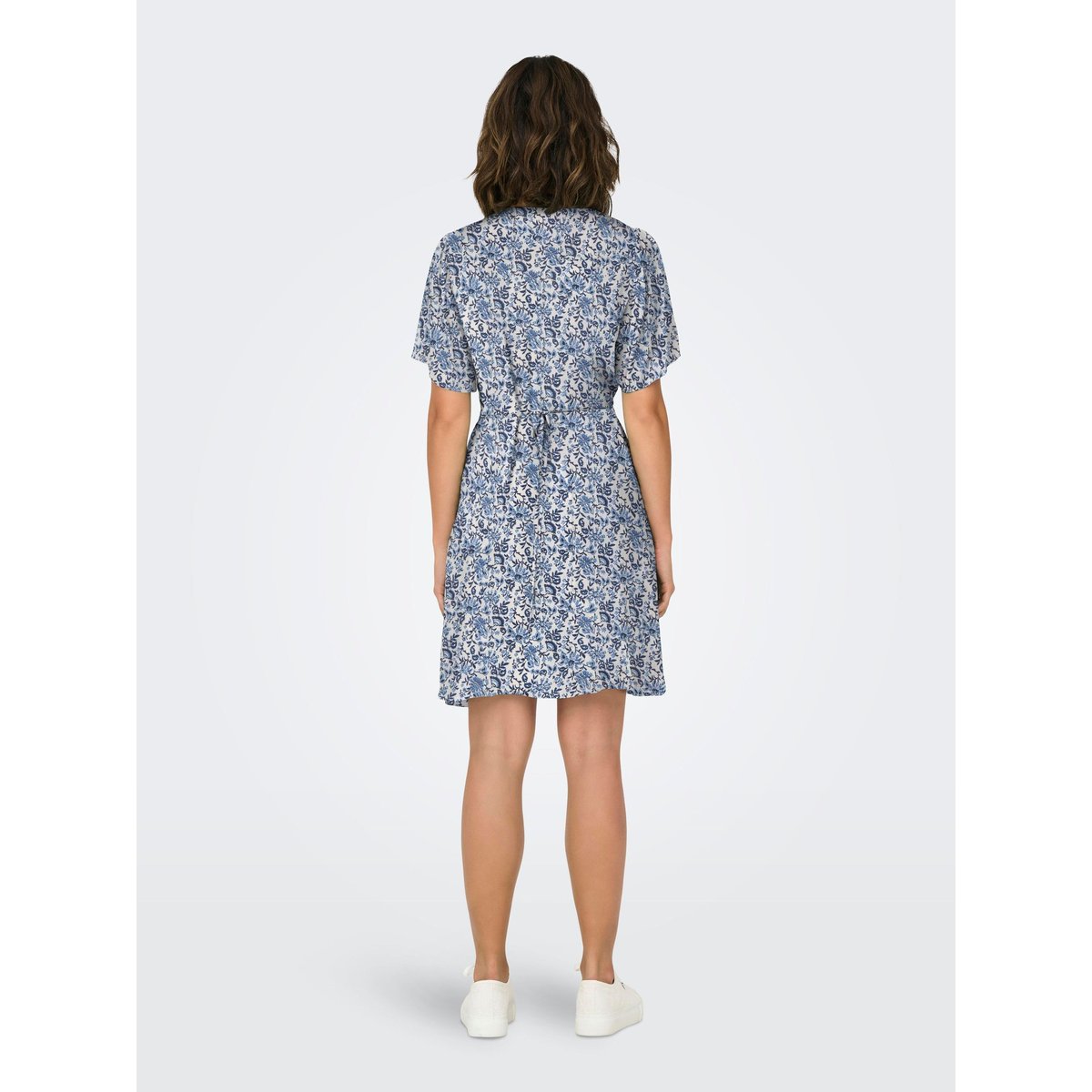 Robe coronet blue 1, ONLY