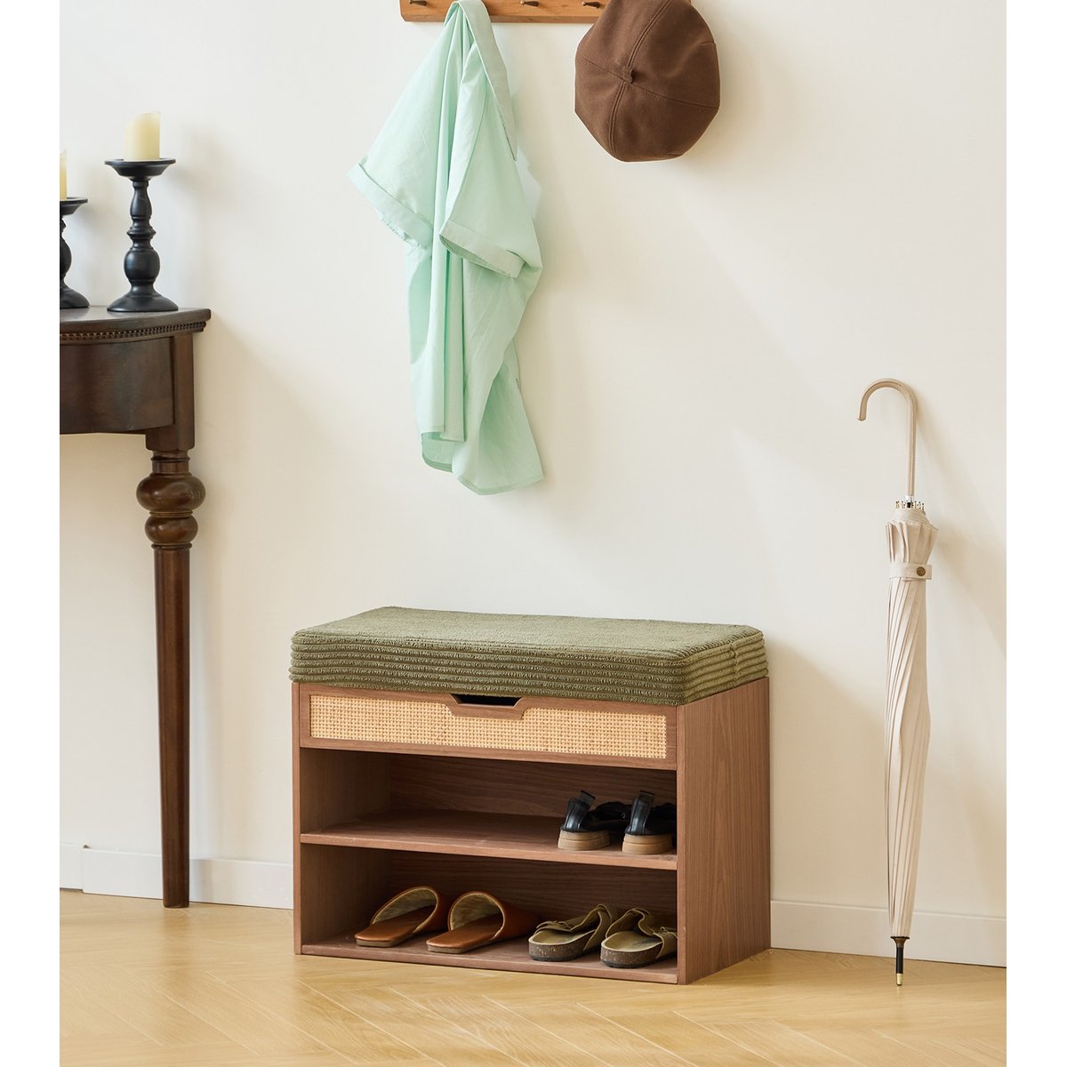 Meuble à chaussures, bois et velours, KUBO vert khaki, NORDLYS