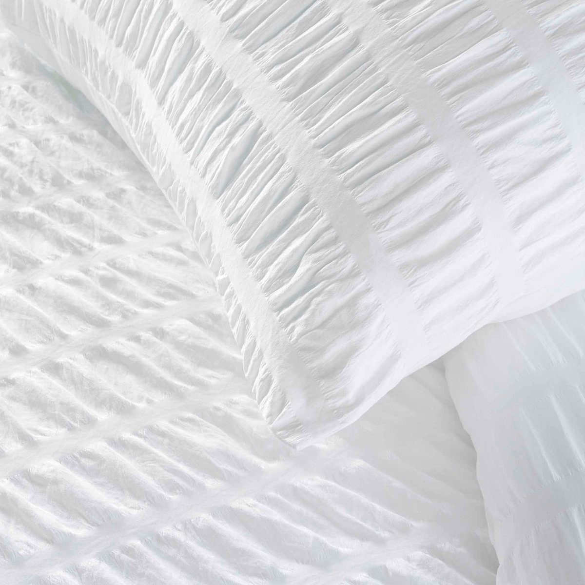 Parure de lit Plissia blanc, DOUCEUR D'INTÉRIEUR