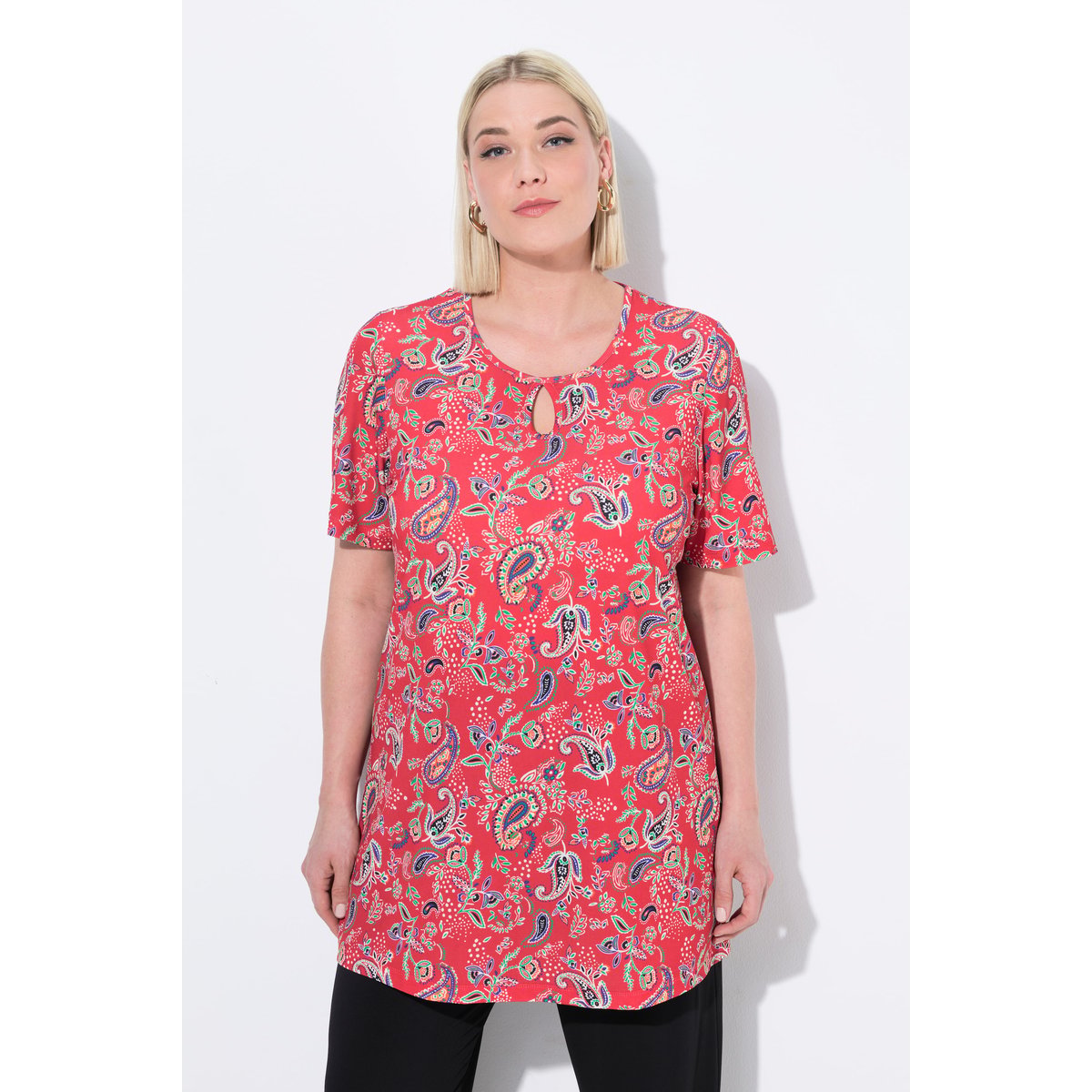 T-shirt long à manches courtes. Col rond bleu paon, ULLA POPKEN