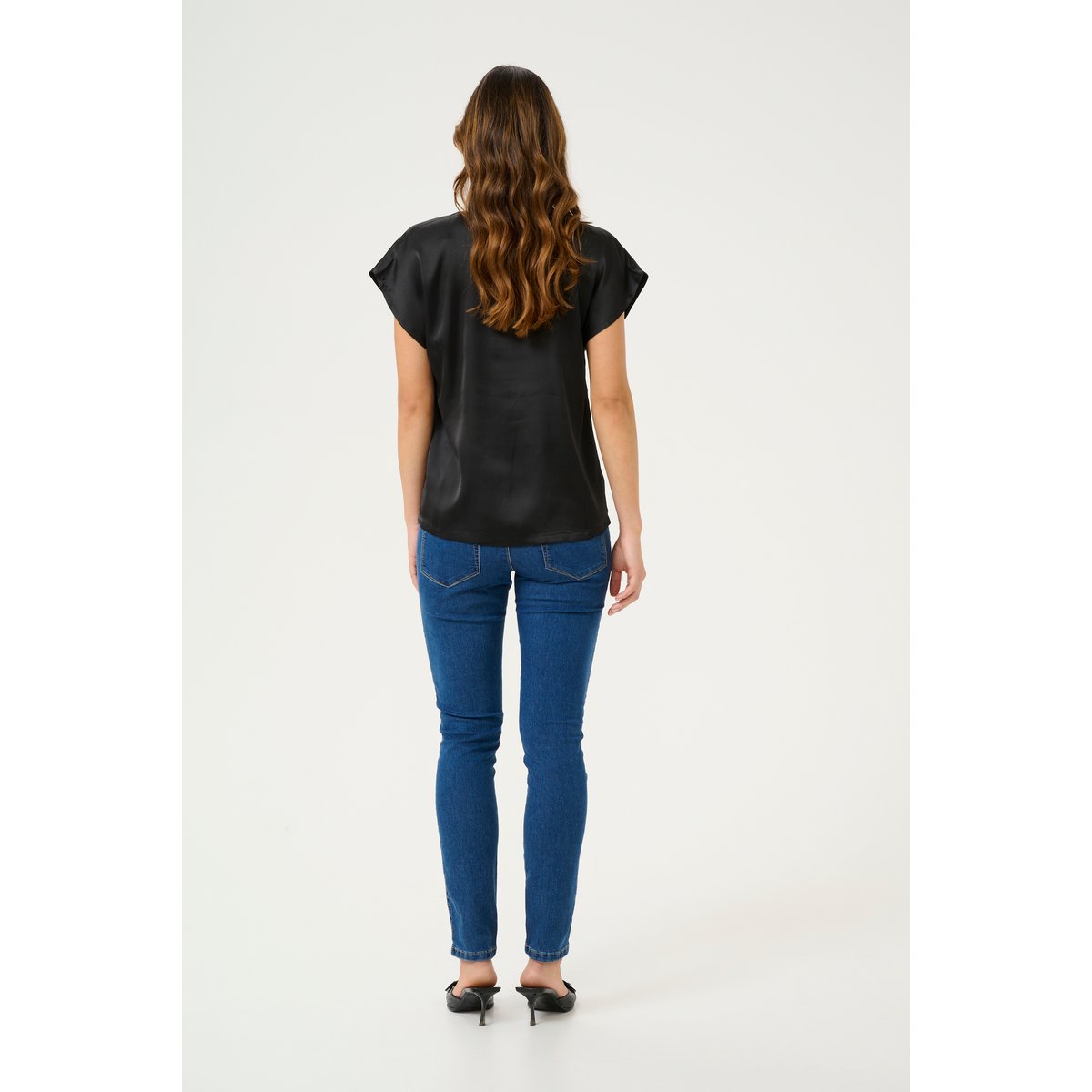 Sleeveless blouse noir black, KAFFE
