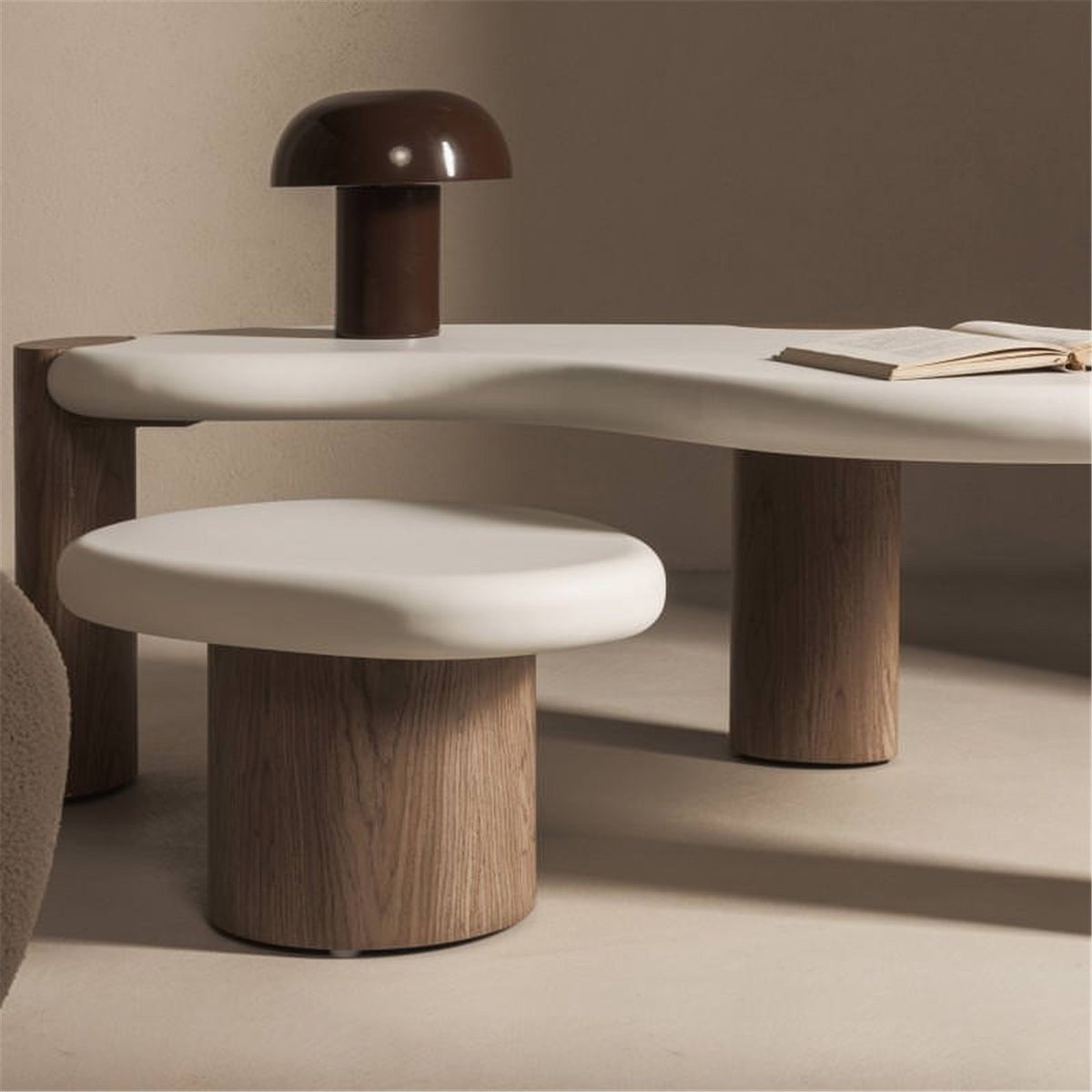 Table basse organique OBUO blanc et noyer, RECOLLECTION