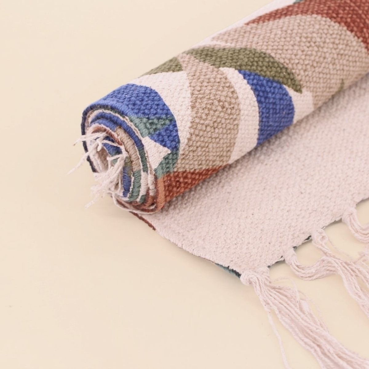 Tapis imprimé avec franges 110x60cm blanc, ORNAMI