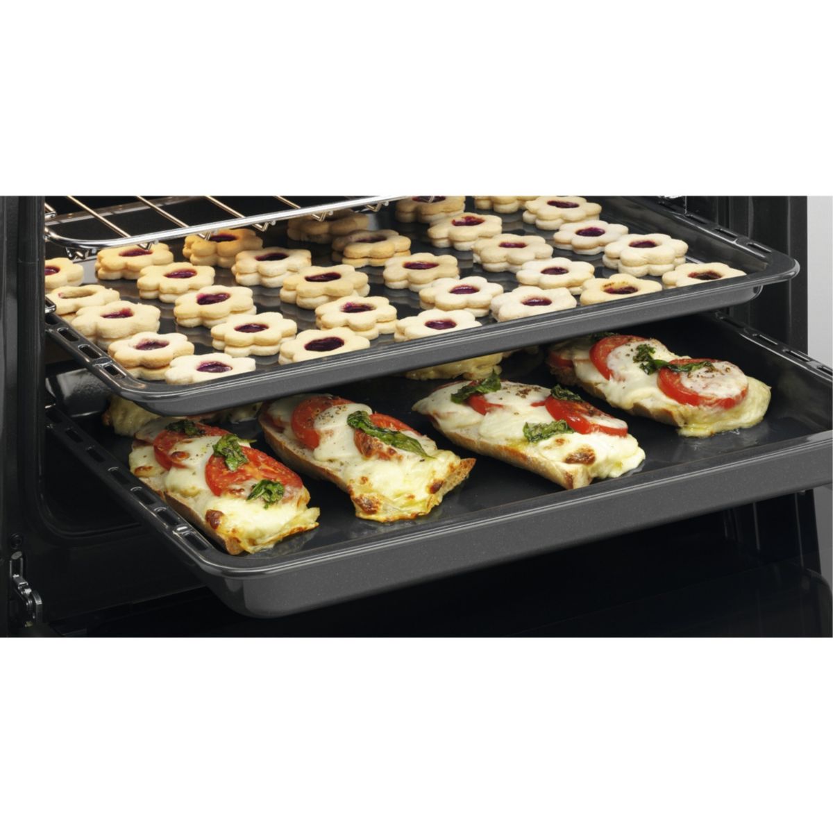 Cuisinière induction EKI544200W couleur unique, ELECTROLUX