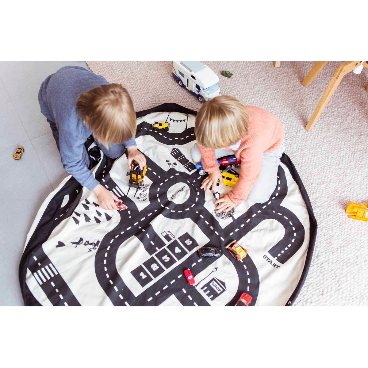 play&go - tapis de jeu & sac à jouets - roadmap/ thunderbolt ecru/noir, PLAY ET GO