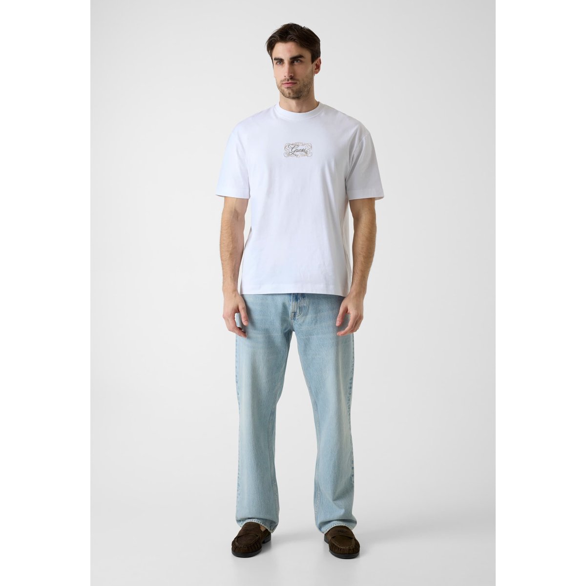 T-Shirt Avec Logo Brodé blanc, GUESS