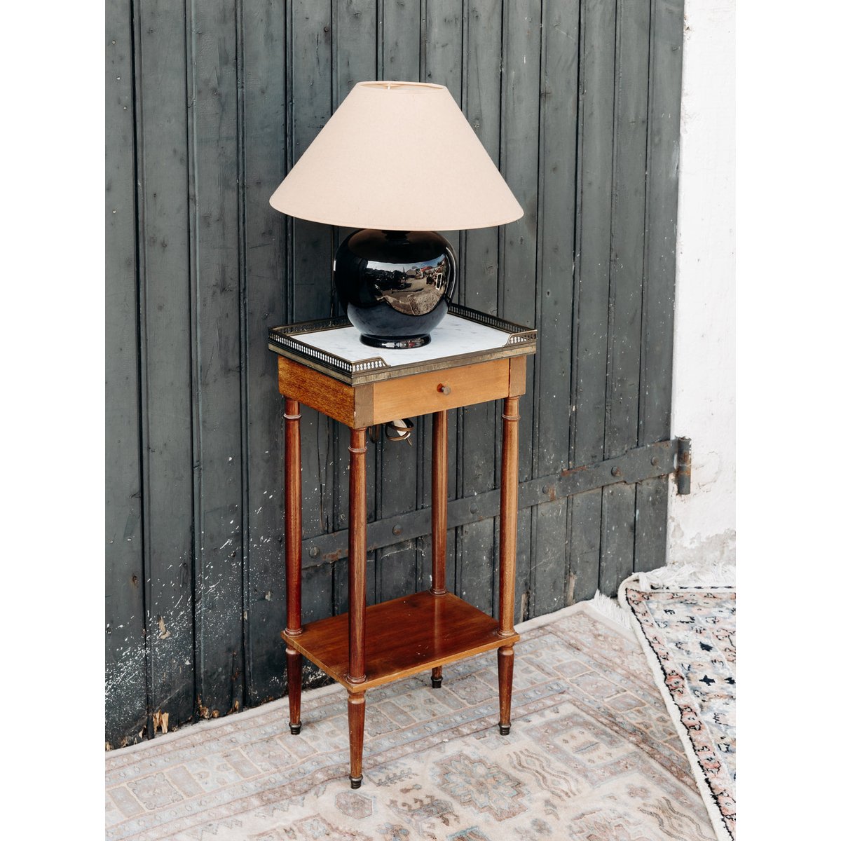 Chevet en bois et marbre Odile N°510 - Bon état bois, DEBONGOUT
