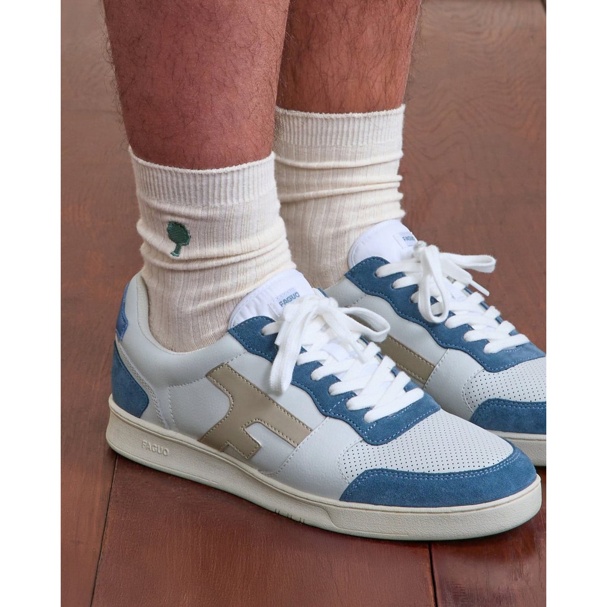 Baskets basses cuir suede HAZEL blanc et bleu, FAGUO