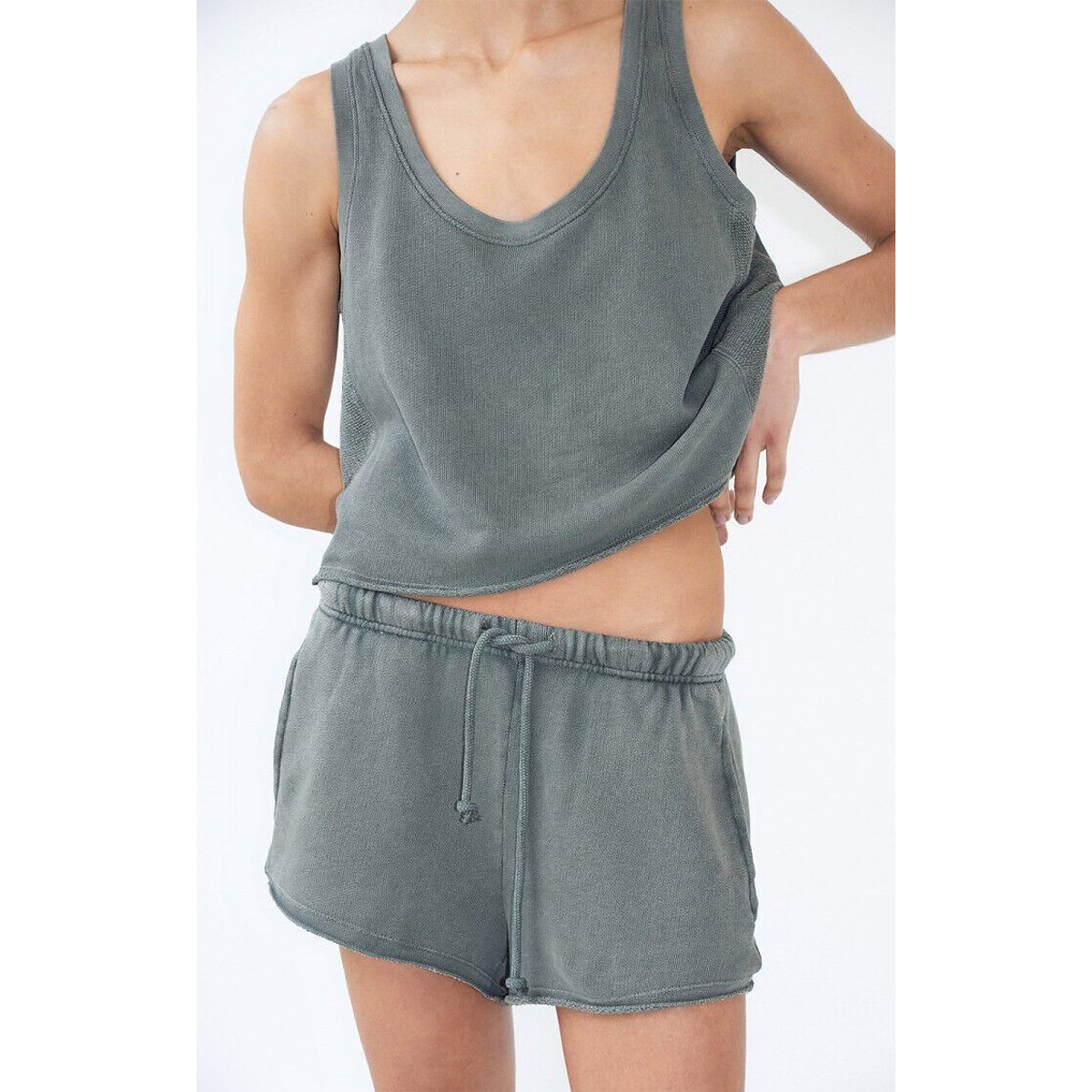 Bepow Elasticated Waist Shorts dark green, AMERICAN VINTAGE
