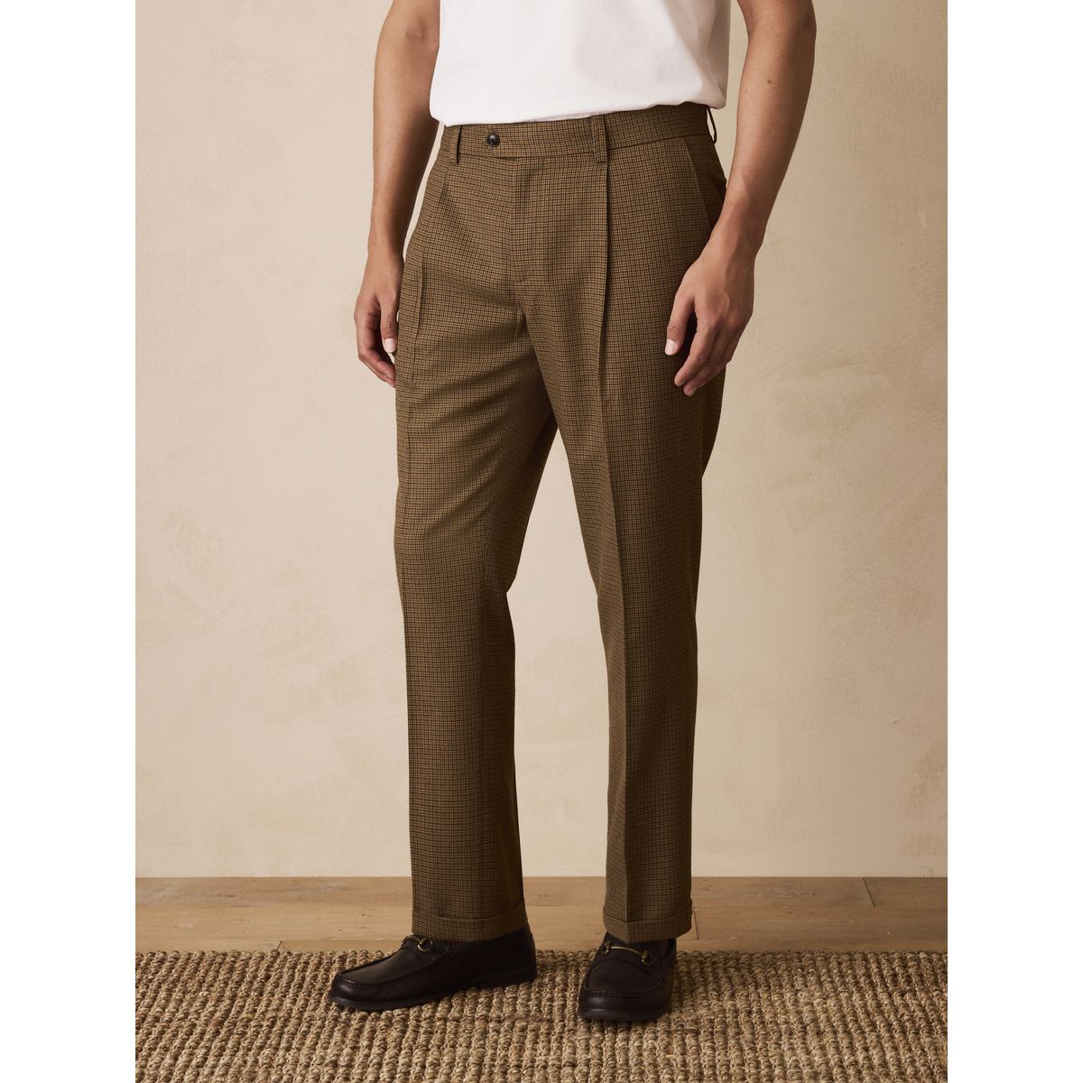 Pantalon élégant texturé dent de chiot brune, NEXT