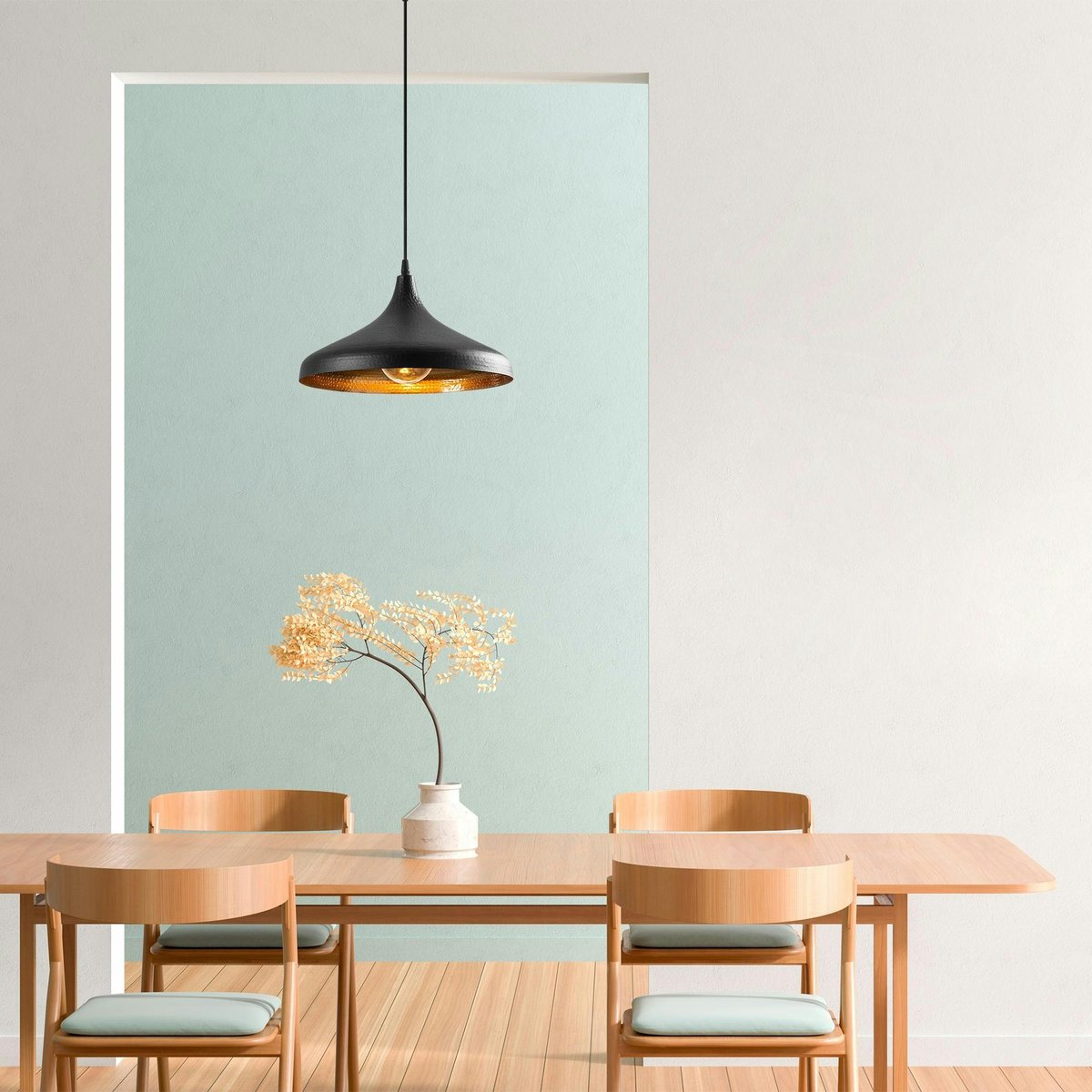Suspension design noire & dorée évasée, fini alvéolé SILE noir, PIER IMPORT
