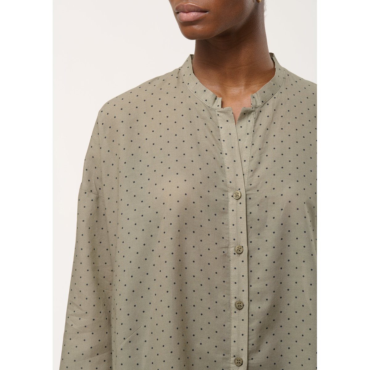 Chemise à pois army, HUMILITY
