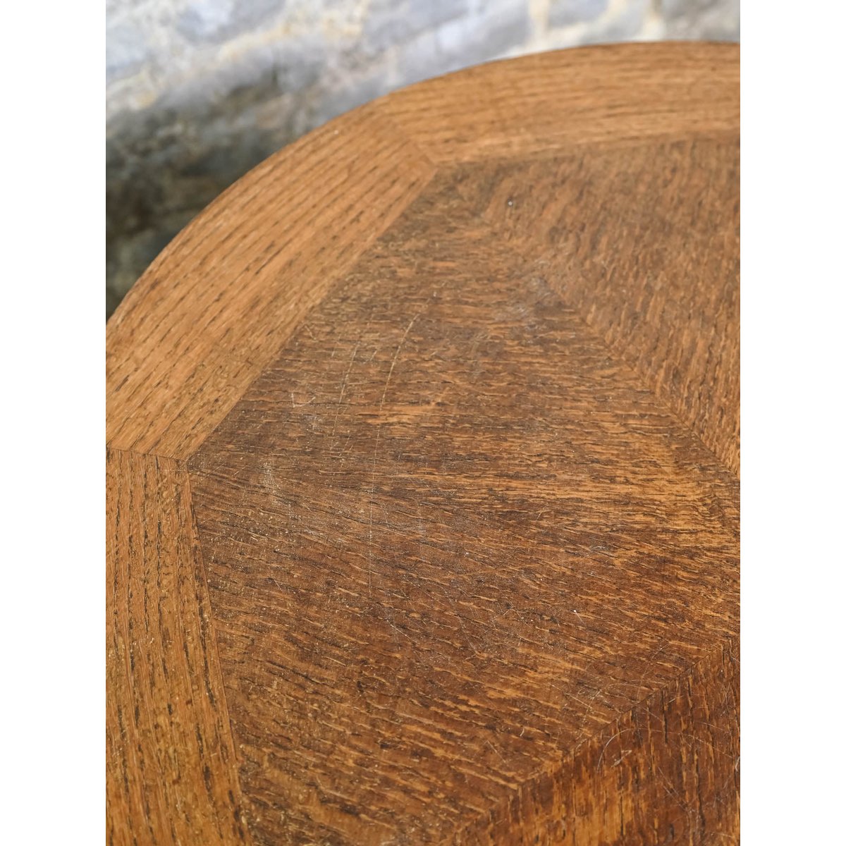 Table d'appoint ronde en bois Francine N°1520 - Bon état bois foncé, DEBONGOUT