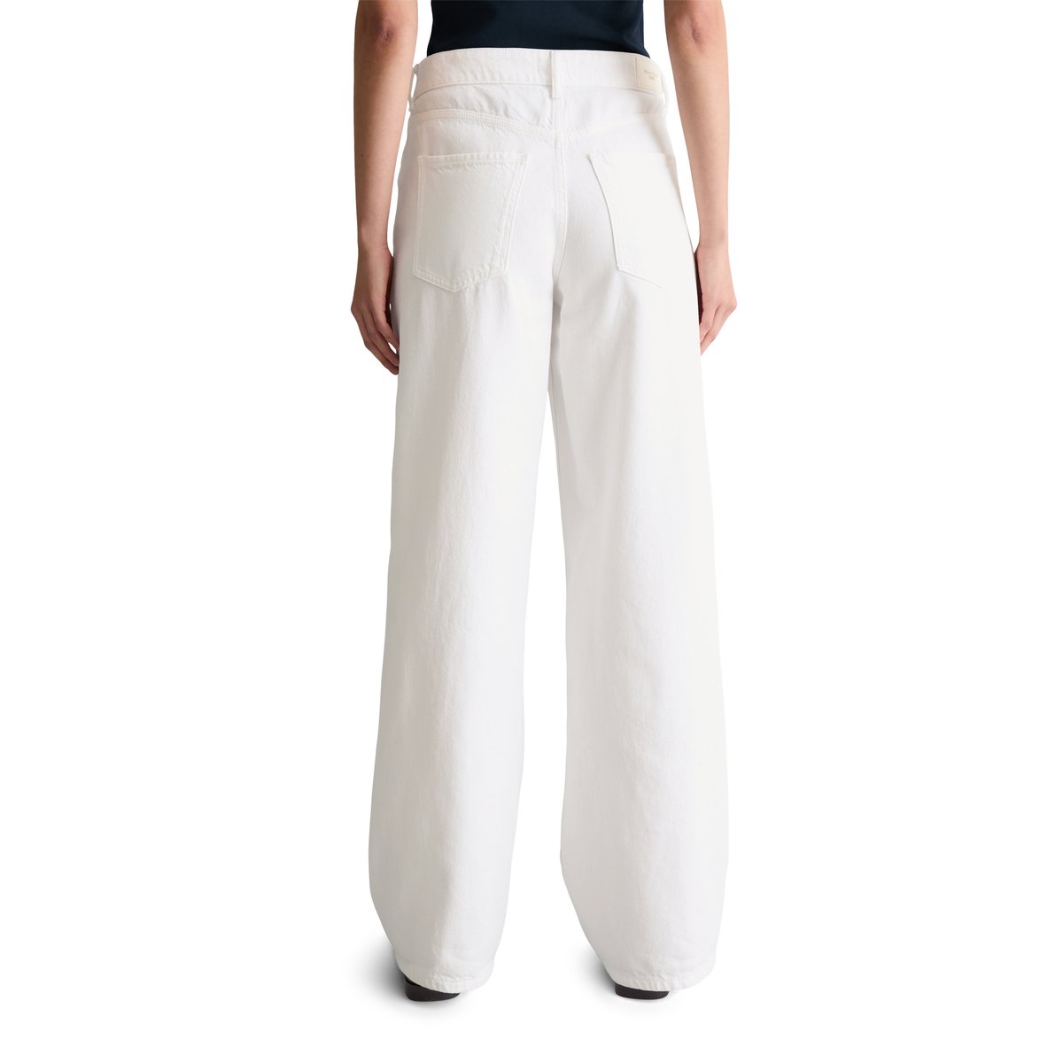Jeans modèle Tomke large en doux mélange de coton organique et de lyocell blanc, MARC O’POLO DENIM