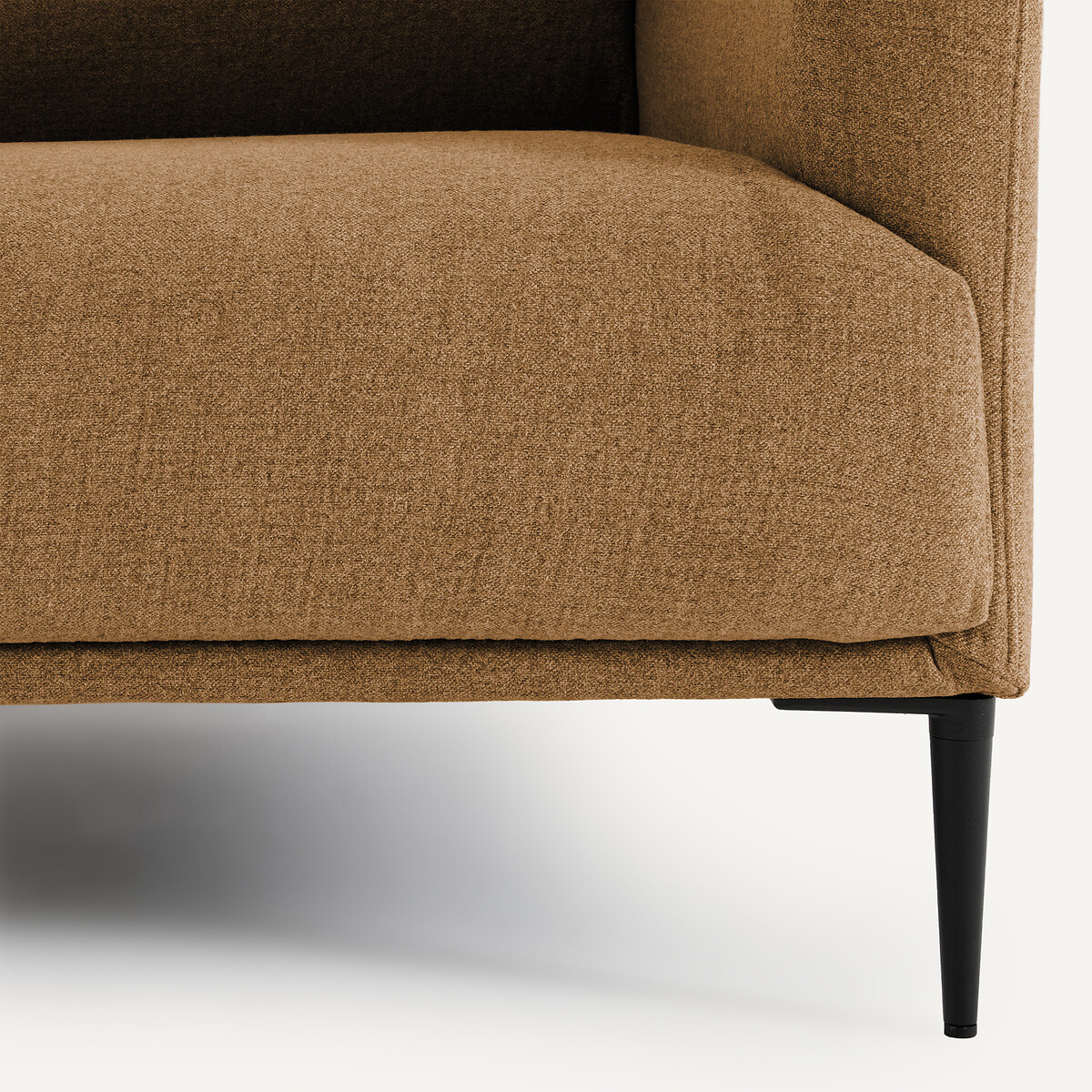 Sillón de chenilla reciclada, OSCAR, diseño de Emmanuel Gallina bronce , AM.PM X EMMANUEL GALLINA