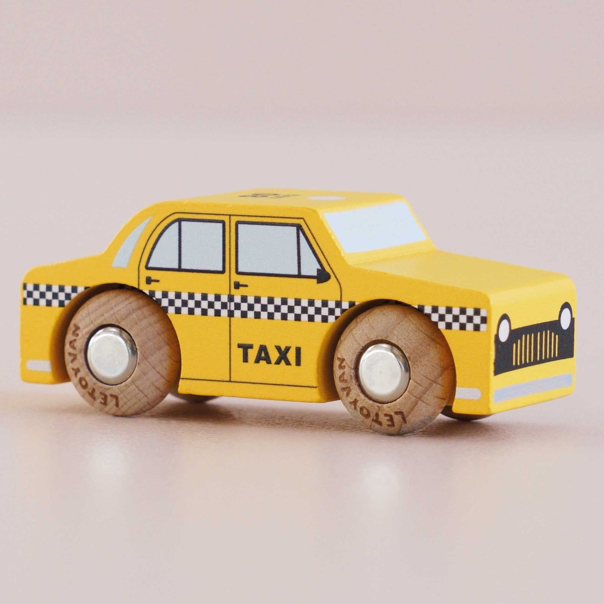 Voiture Taxi Trixie No 39 jaune, LE TOY VAN