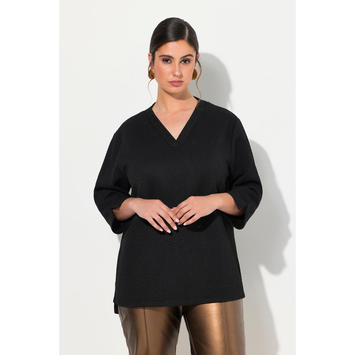 Sweat-shirt à manches 3/4 et col en V noir, ULLA POPKEN