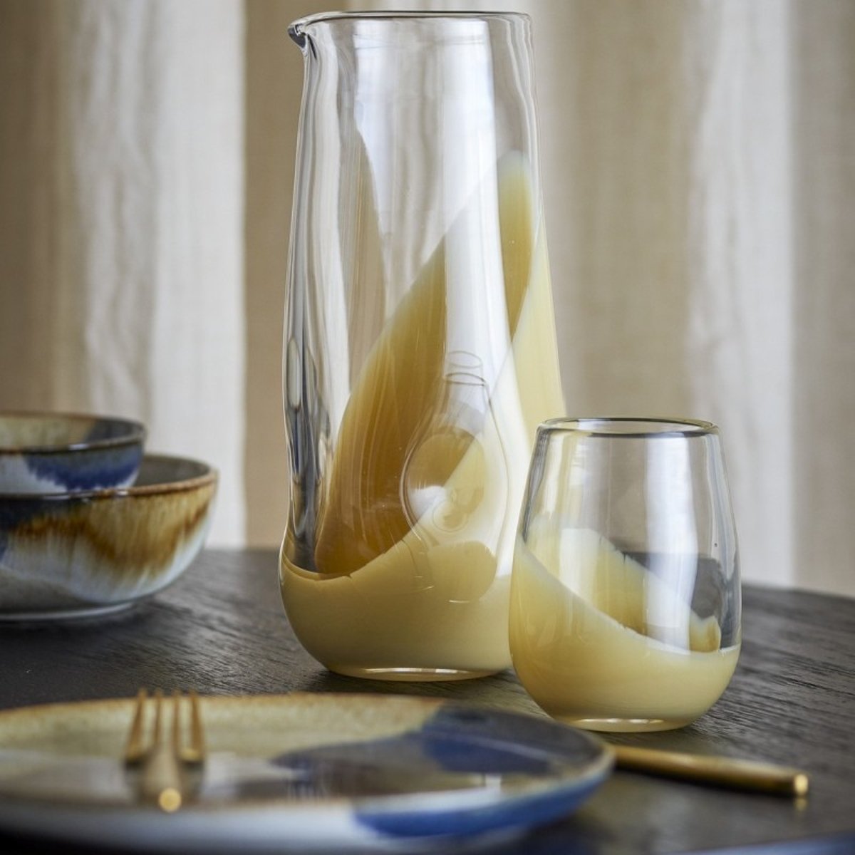 Carafe verre design organique Ballard or, BLOOMINGVILLE