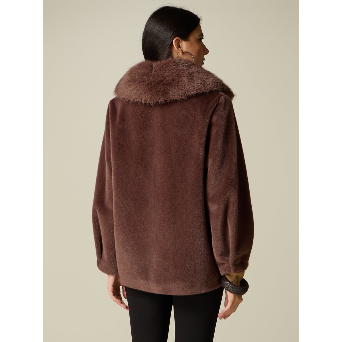 Manteau court marron, OLTRE