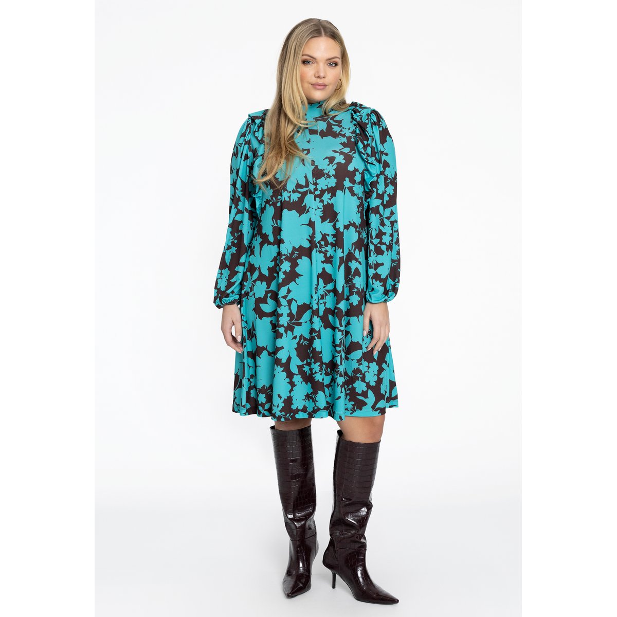Robe volanté /à volants turquoise, YOEK