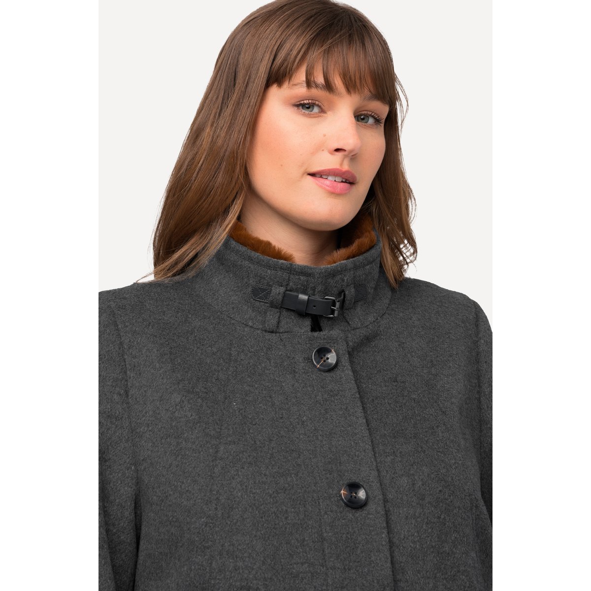 Manteau style tyrolien à col montant taupe, ULLA POPKEN