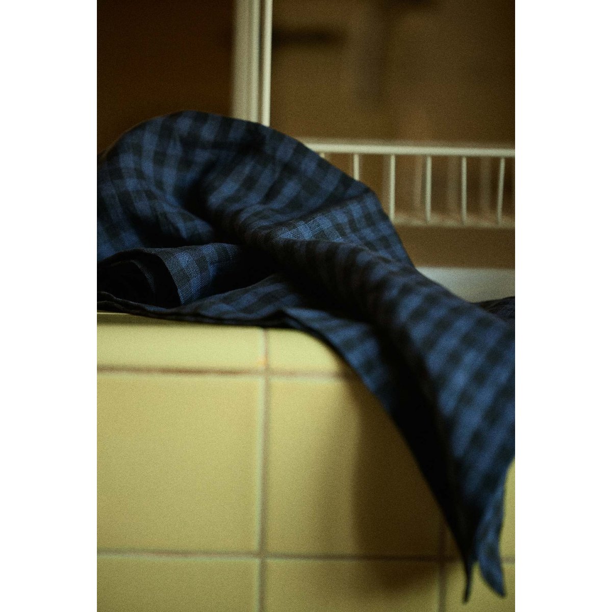 Torchon en lin lavé, VICHY bleu marine, GABRIELLE PARIS