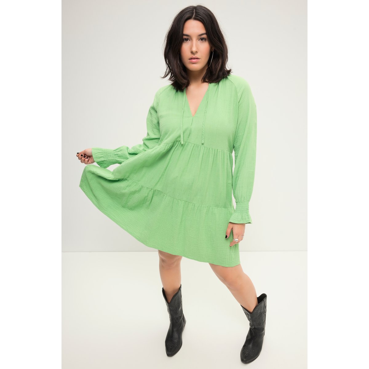 Robe mini en mousseline coupe trapèze menthe légère, STUDIO UNTOLD