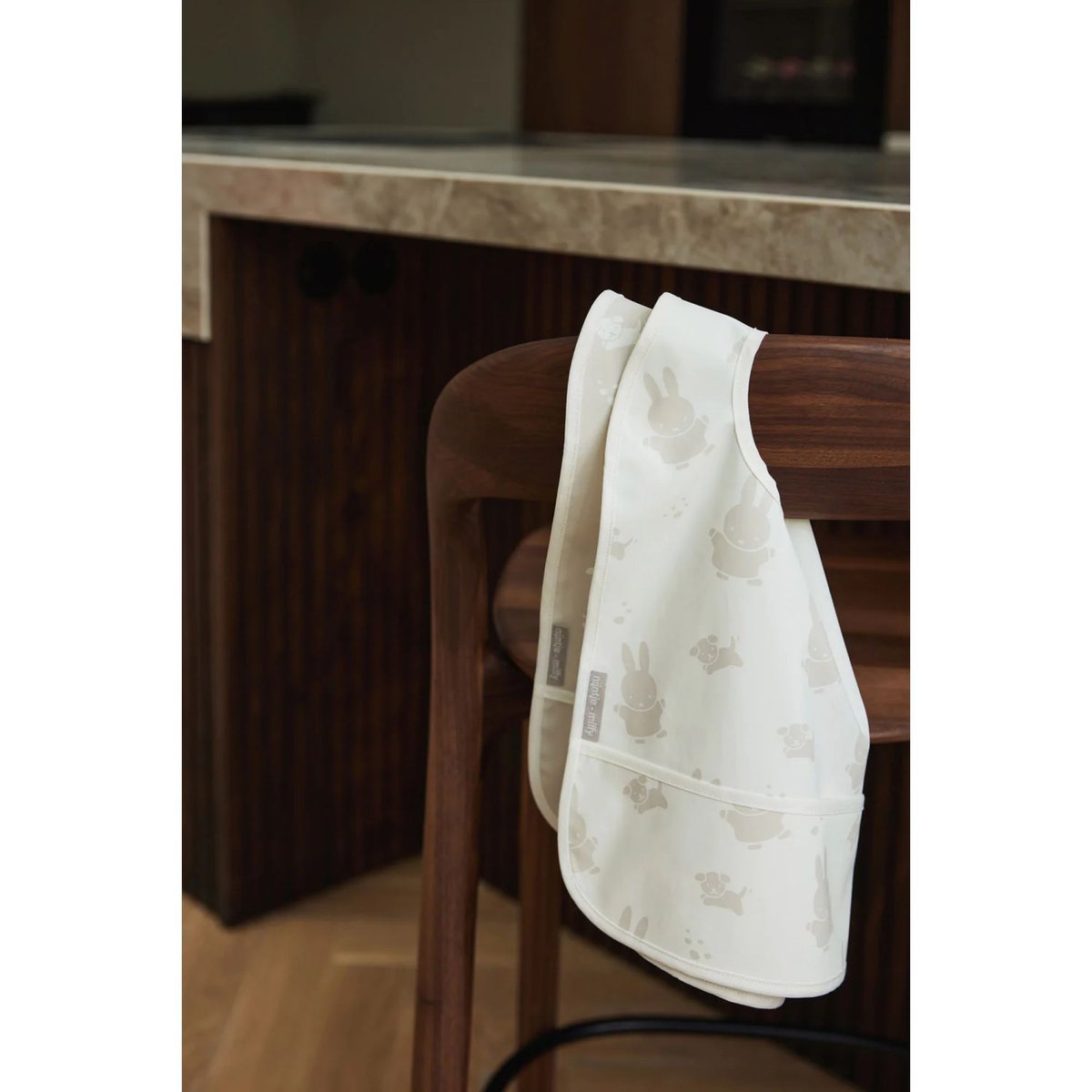 Lot de 2 bavoirs imperméables Miffy blanc, vert, JOLLEIN
