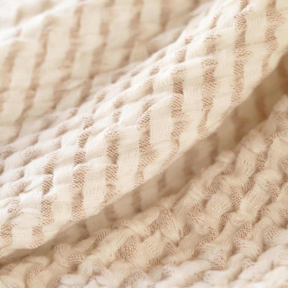 Plaid doux  - Effet gaufré - QABANE naturel, HOME MAISON