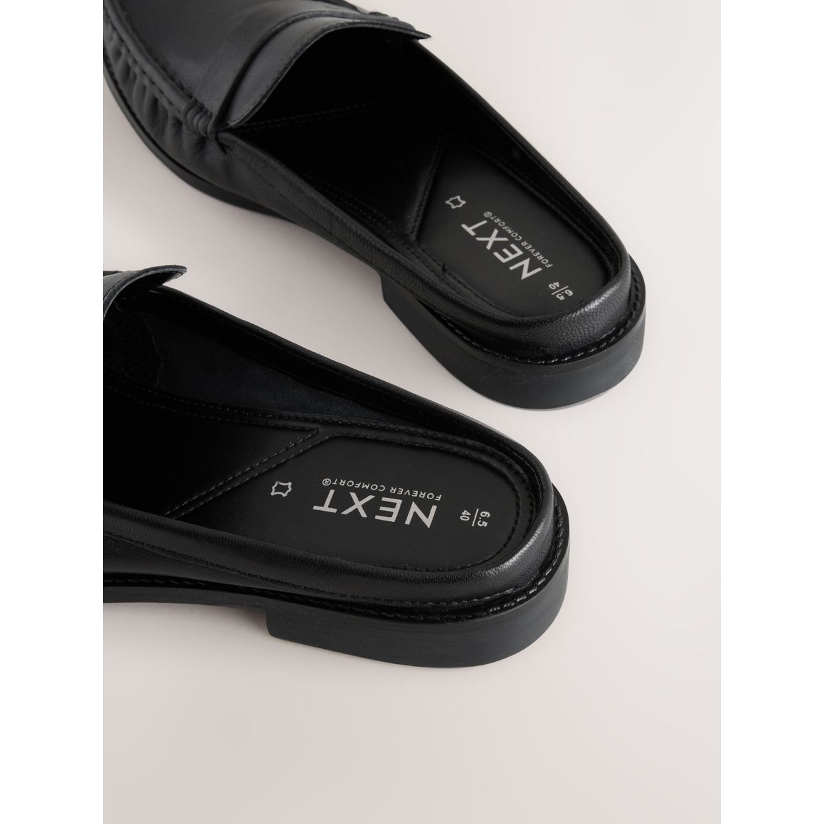 Mules froncées en cuir forever comfort® noir, NEXT