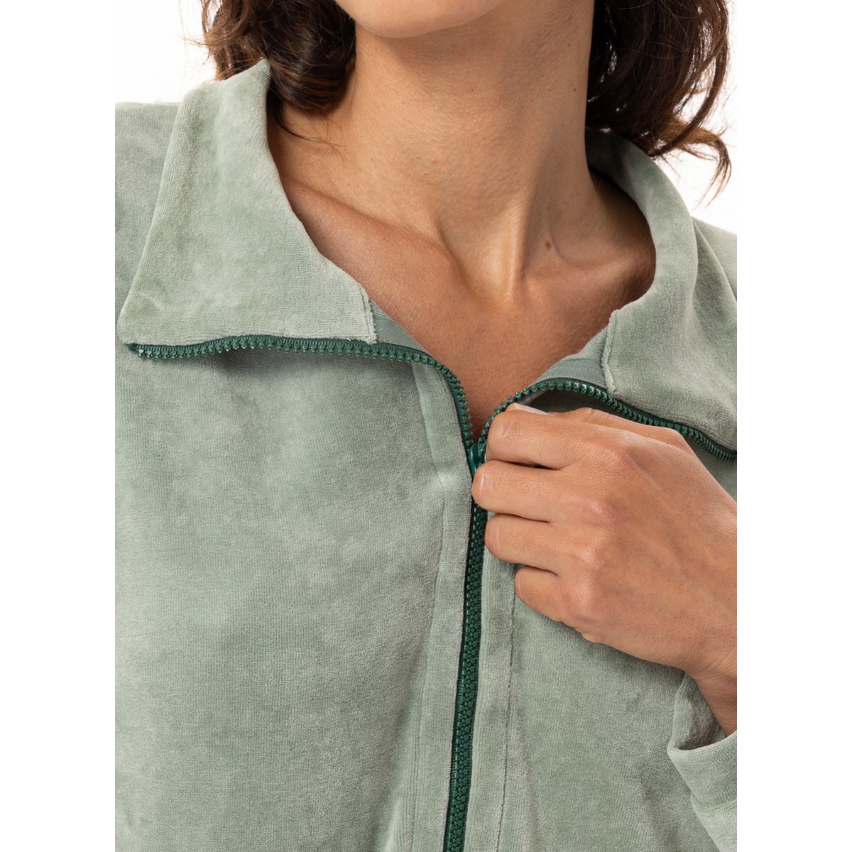 Ensemble homewear zippé en velours RELAX 226 vert, LE CHAT
