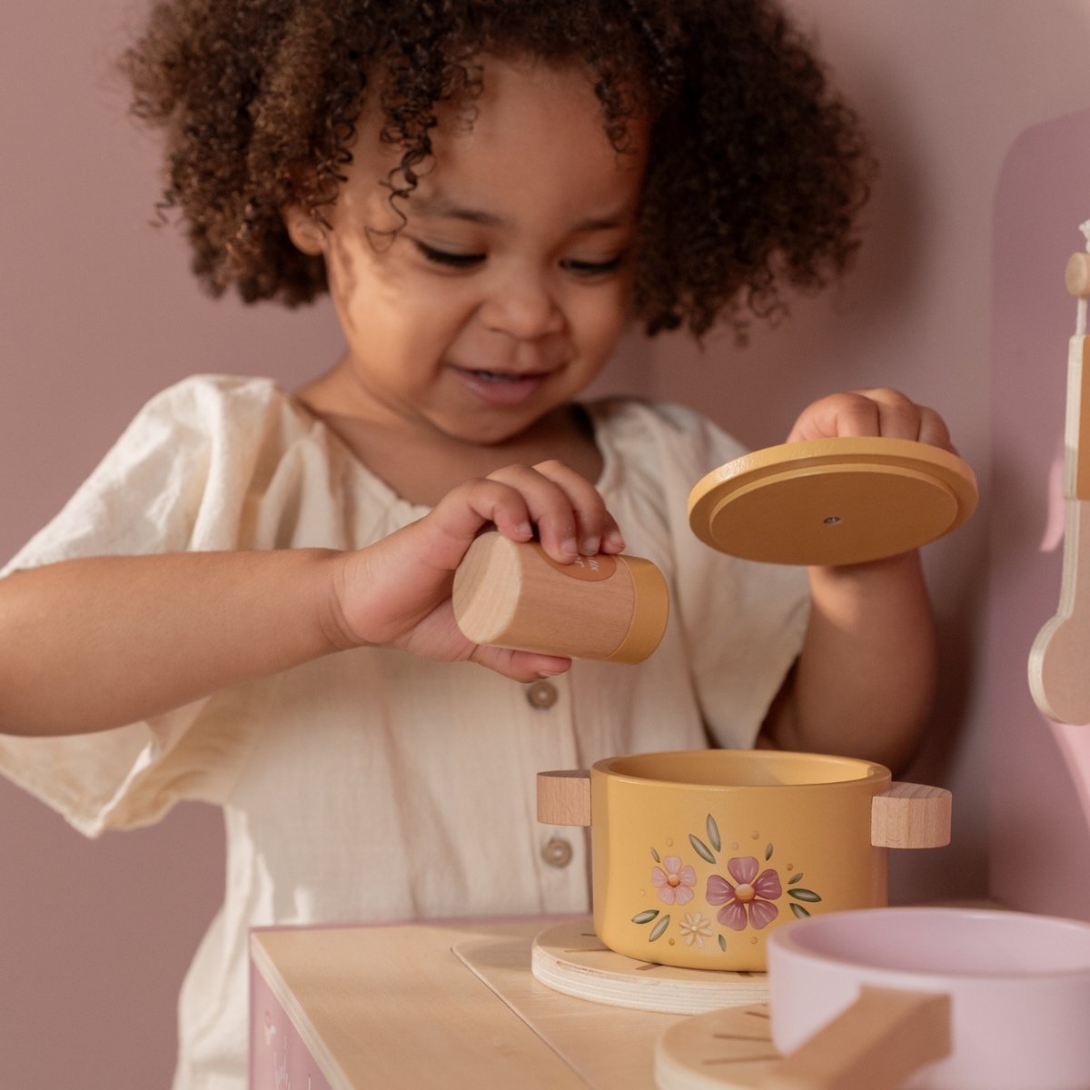 Cuisine rose, LITTLE DUTCH