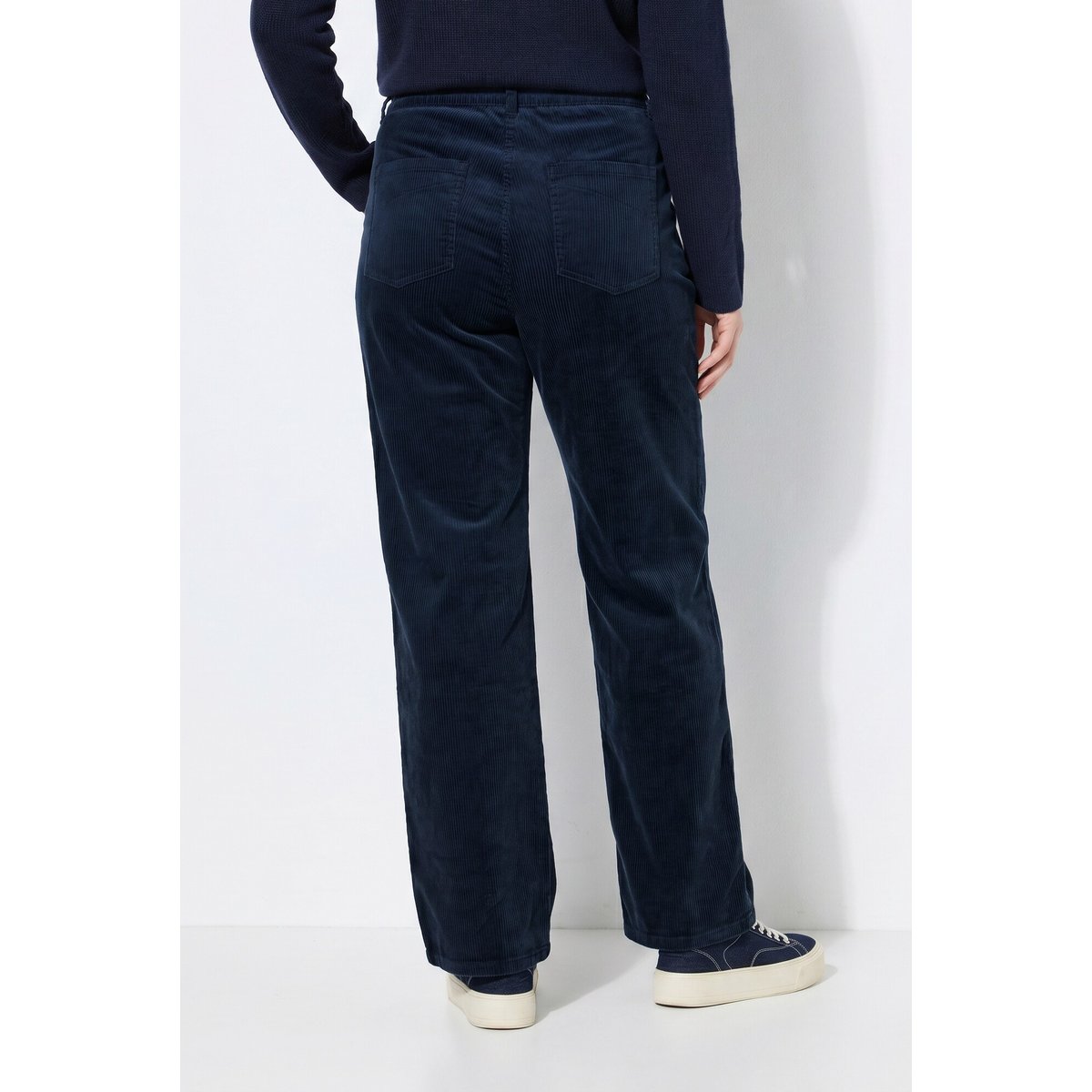 Pantalon en velours côtelé Mary, jambe large marine, ULLA POPKEN
