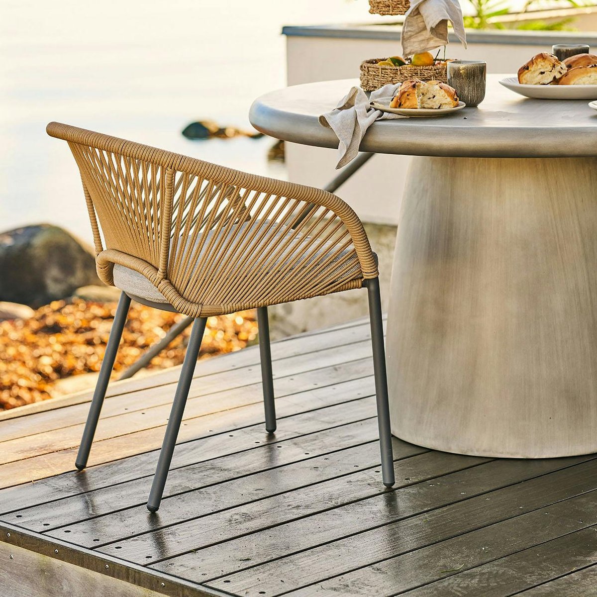 Fauteuil structure alu + coussin (lot de 2) KUTA beige, PIER IMPORT