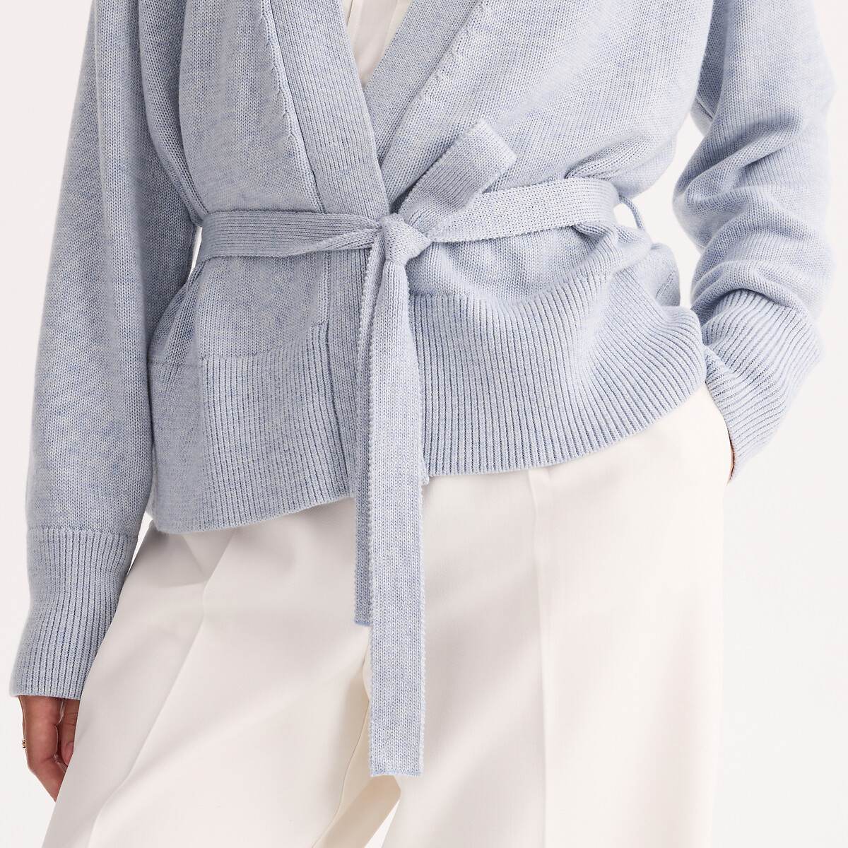 Gilet ceinturé, effet cache-cœur bleu ciel chiné, ANNE WEYBURN