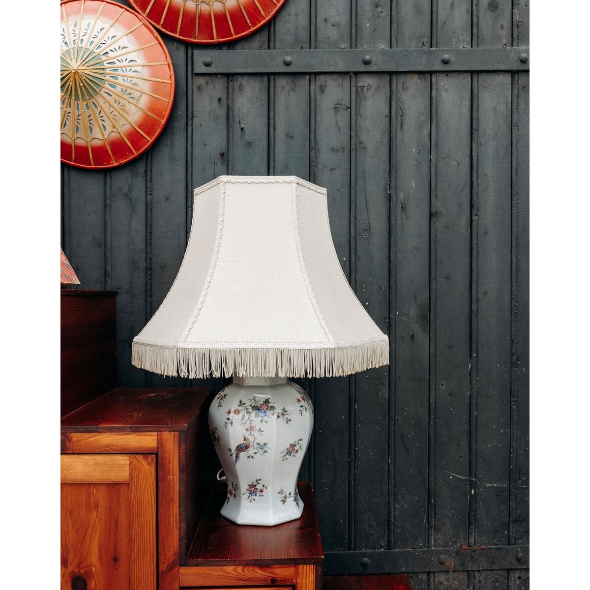 Lampe en céramique à franges Suzanne N°573 - Bon état beige, DEBONGOUT