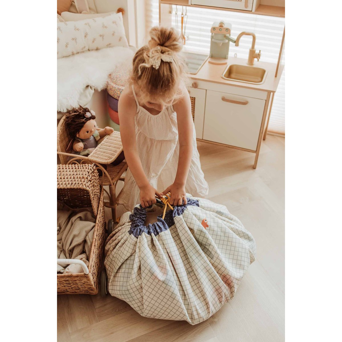 tapis de jeu & sac à jouets - Moulin Roti Toupitis blanc coquille, PLAY&GO