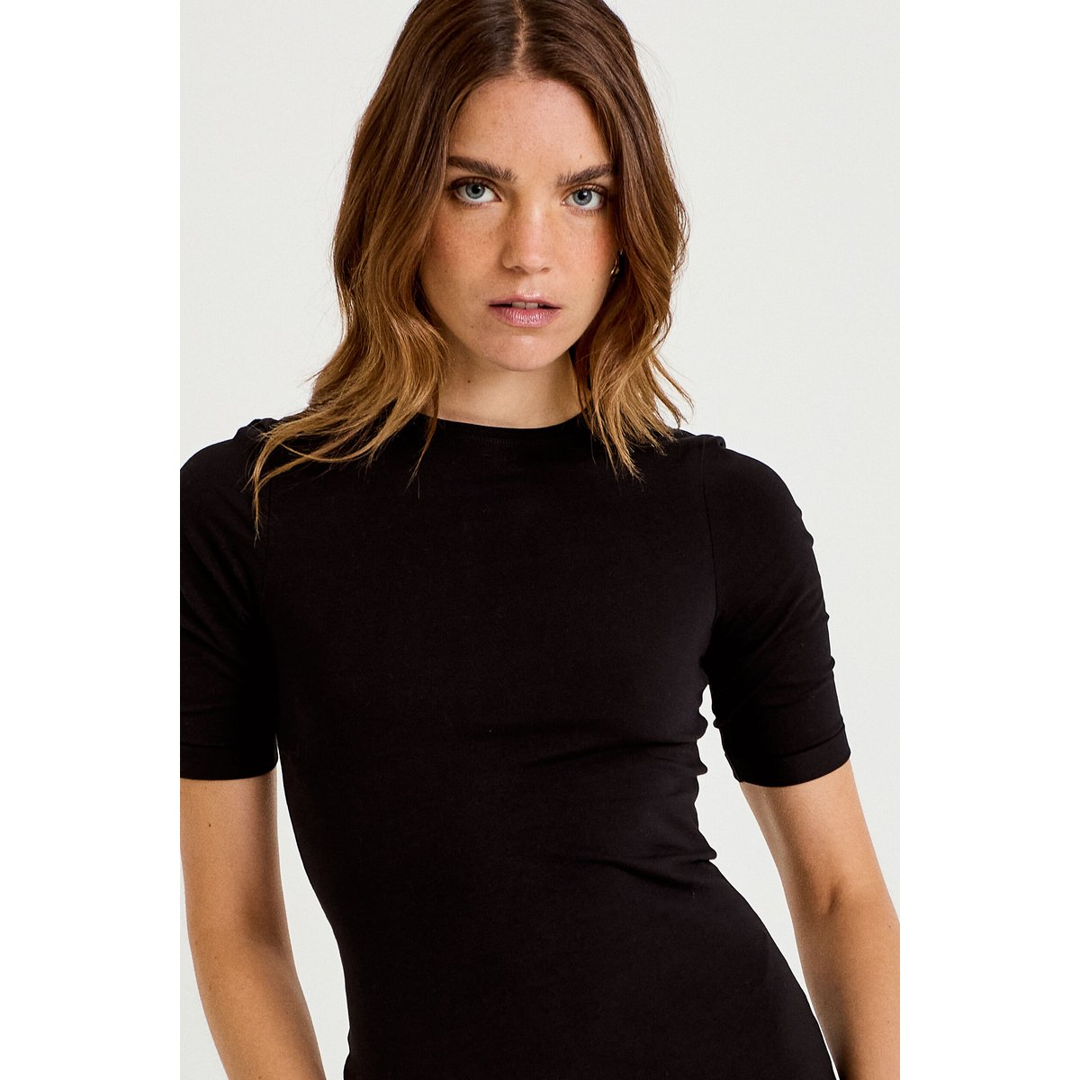 T-shirt ajusté col rond manches courtes noir, CACHE CACHE