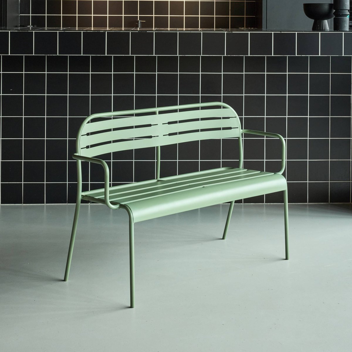 Banc extérieur acier 2 places AMÉLIA vert, SWEEEK