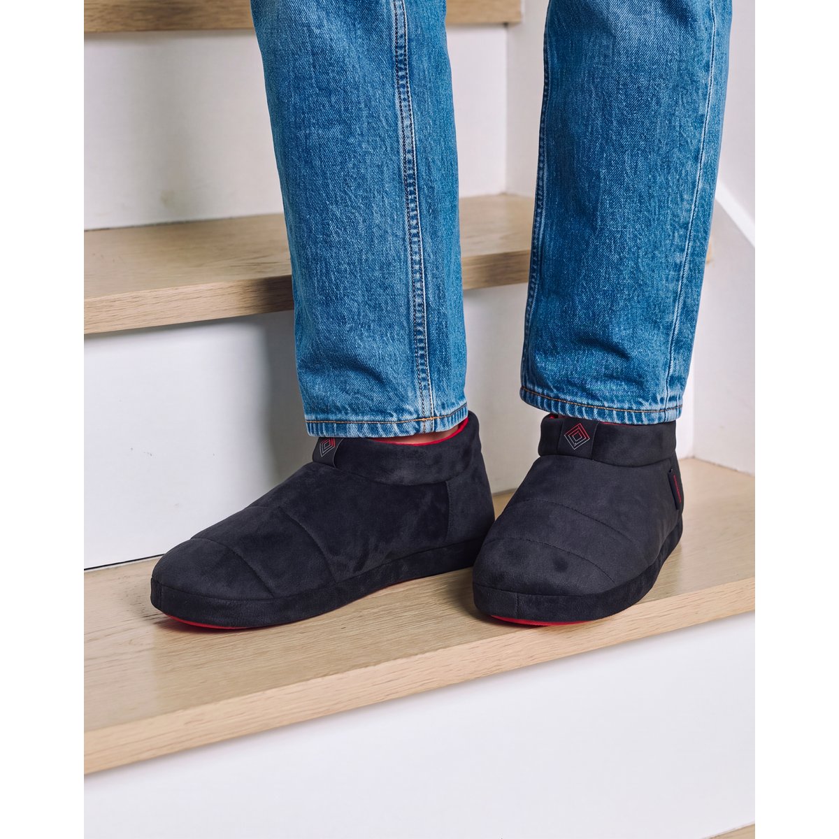 Chaussons extra-light Bottillons noir, ISOTONER