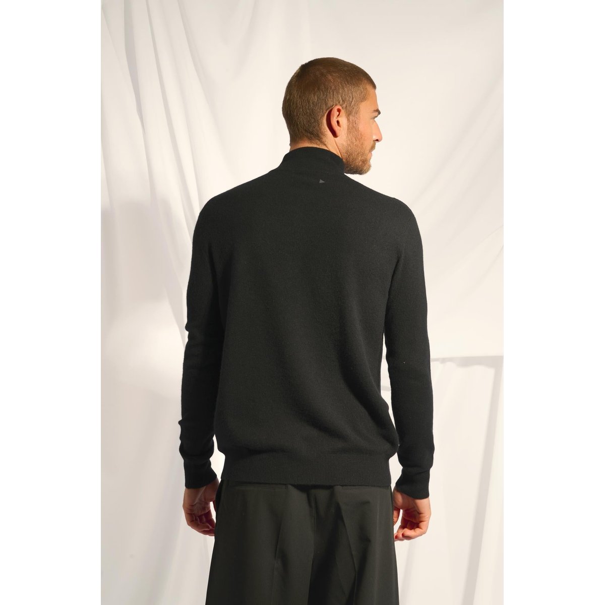 Pull Camionneur Noir Hilmir noir, JUST CASHMERE