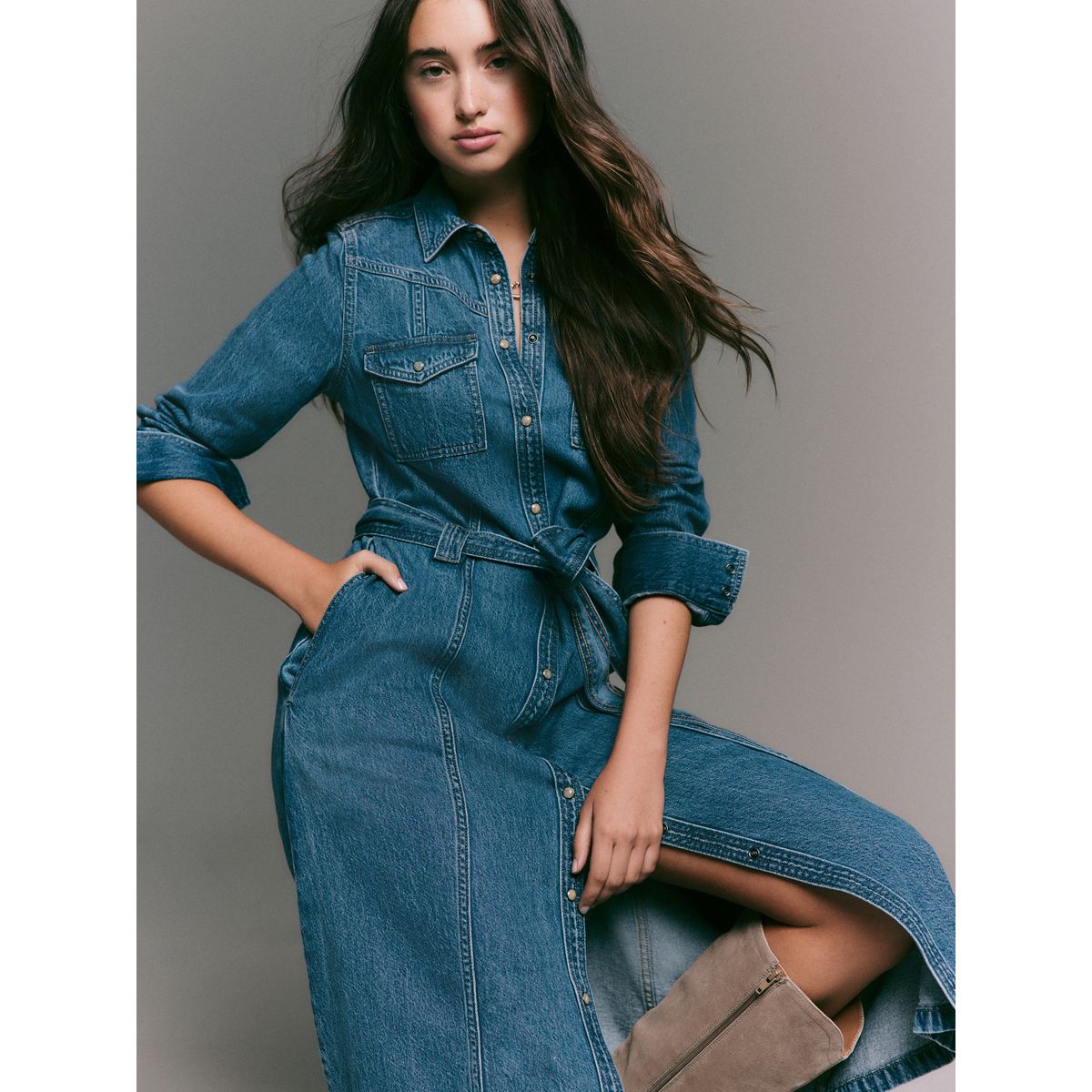 Robe chemise longue en denim bleu foncé, NEXT