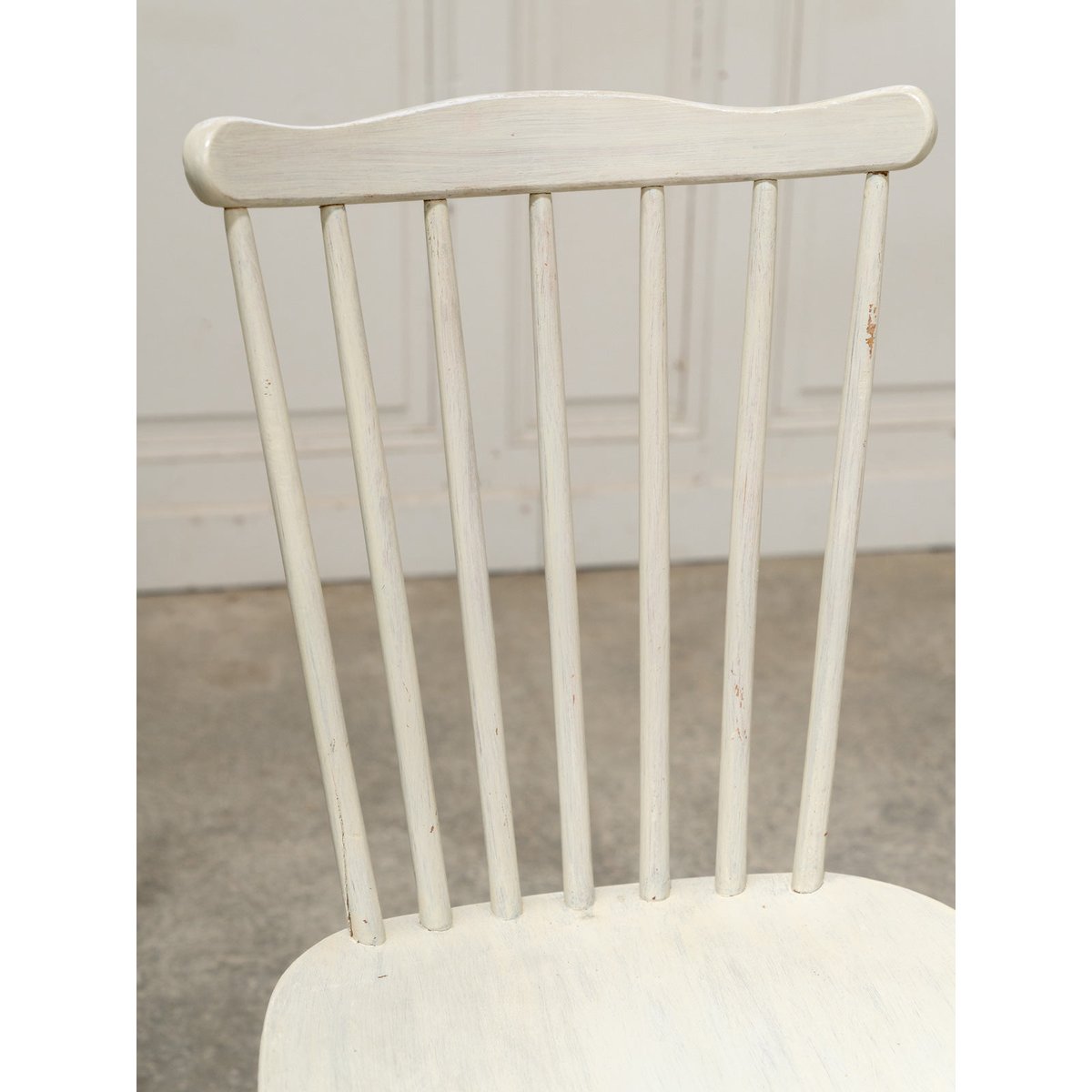 Lot de six chaises Baumann blanc crème Claude N°1391 - Bon état blanc, DEBONGOUT