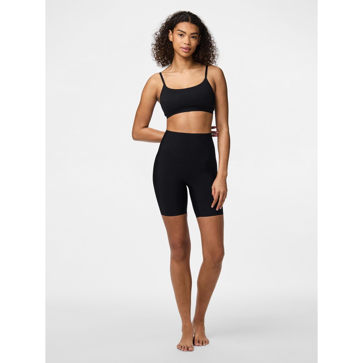 Cycliste black 1, PIECES