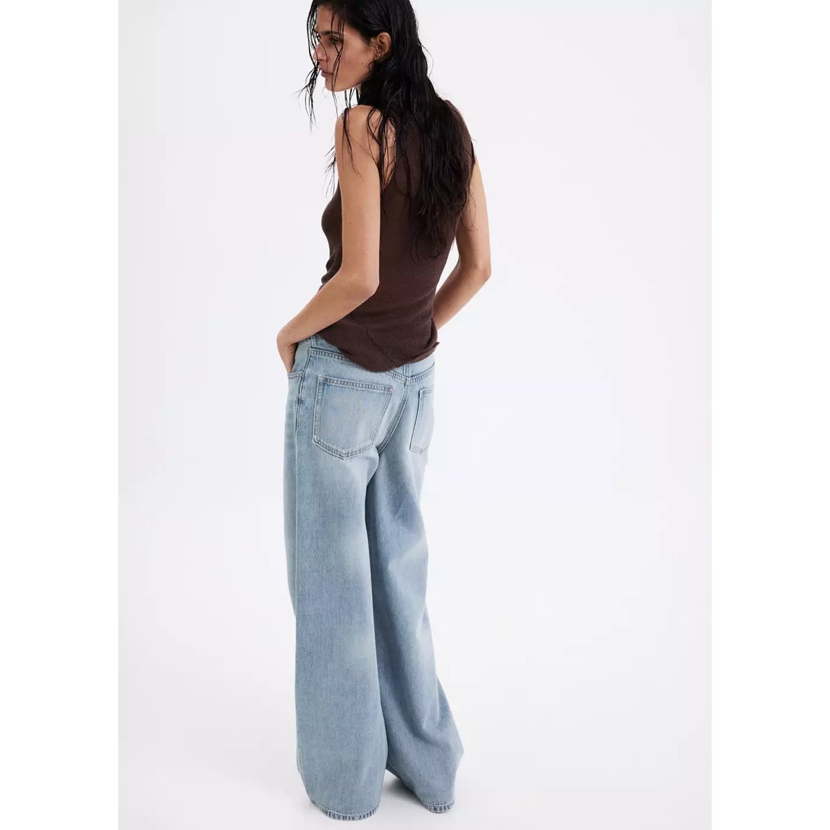 Jean wide leg à taille effilochée bleu moyen, MANGO