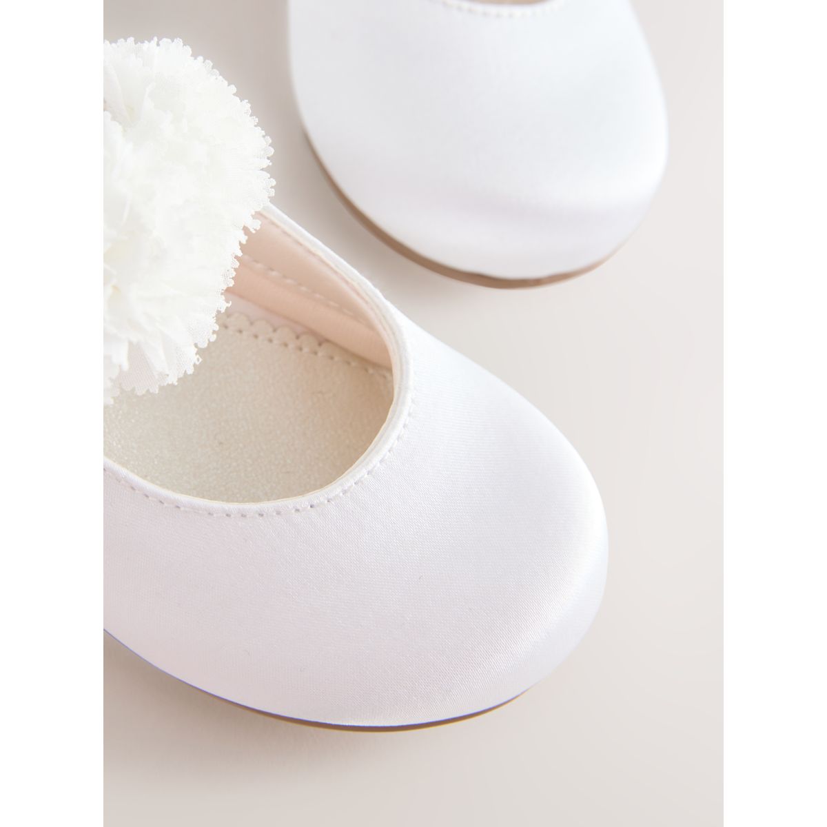 Babies grande occasion avec fleur blanc, NEXT