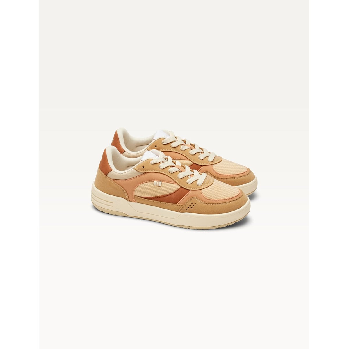 Baskets basses AXELLE beige pêche crème, ODAJE